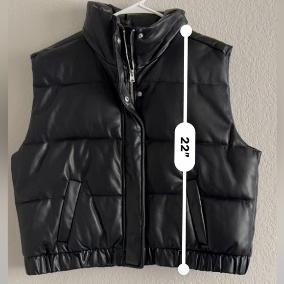 ❄️ Abercrombie & Fitch Vegan Leather Puffer Vest ❄️ 🔖NWT🔖 - Picture 4 of 4